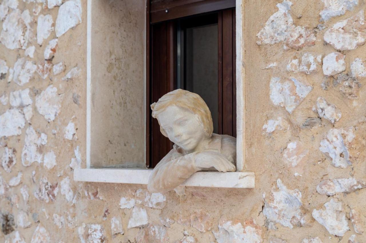 Domus Lapidis - Villa Bogarra Eksteriør bilde